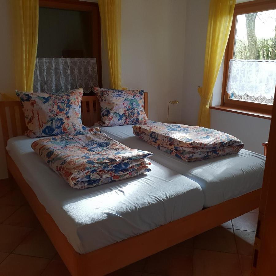 Ferienhaus Rhoenspass Mosbach  Esterno foto